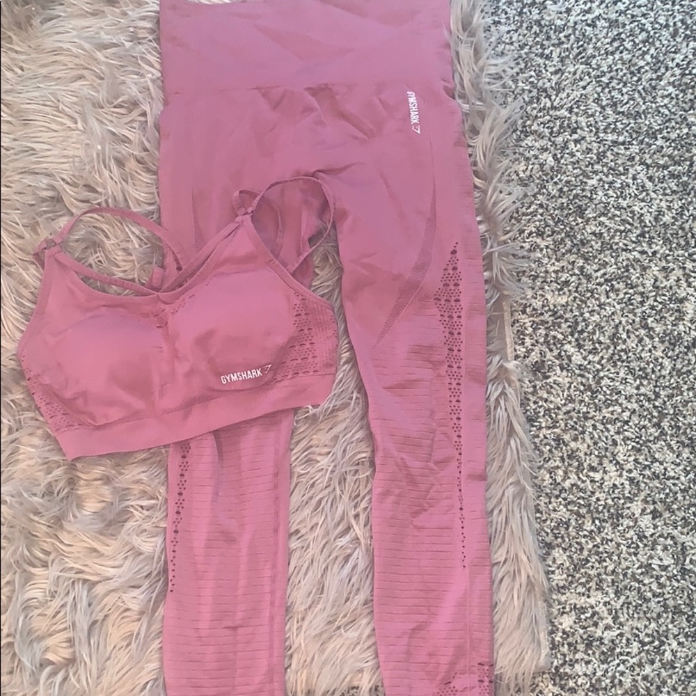 Gymshark Energy+ Seamless Leggings and sports bra